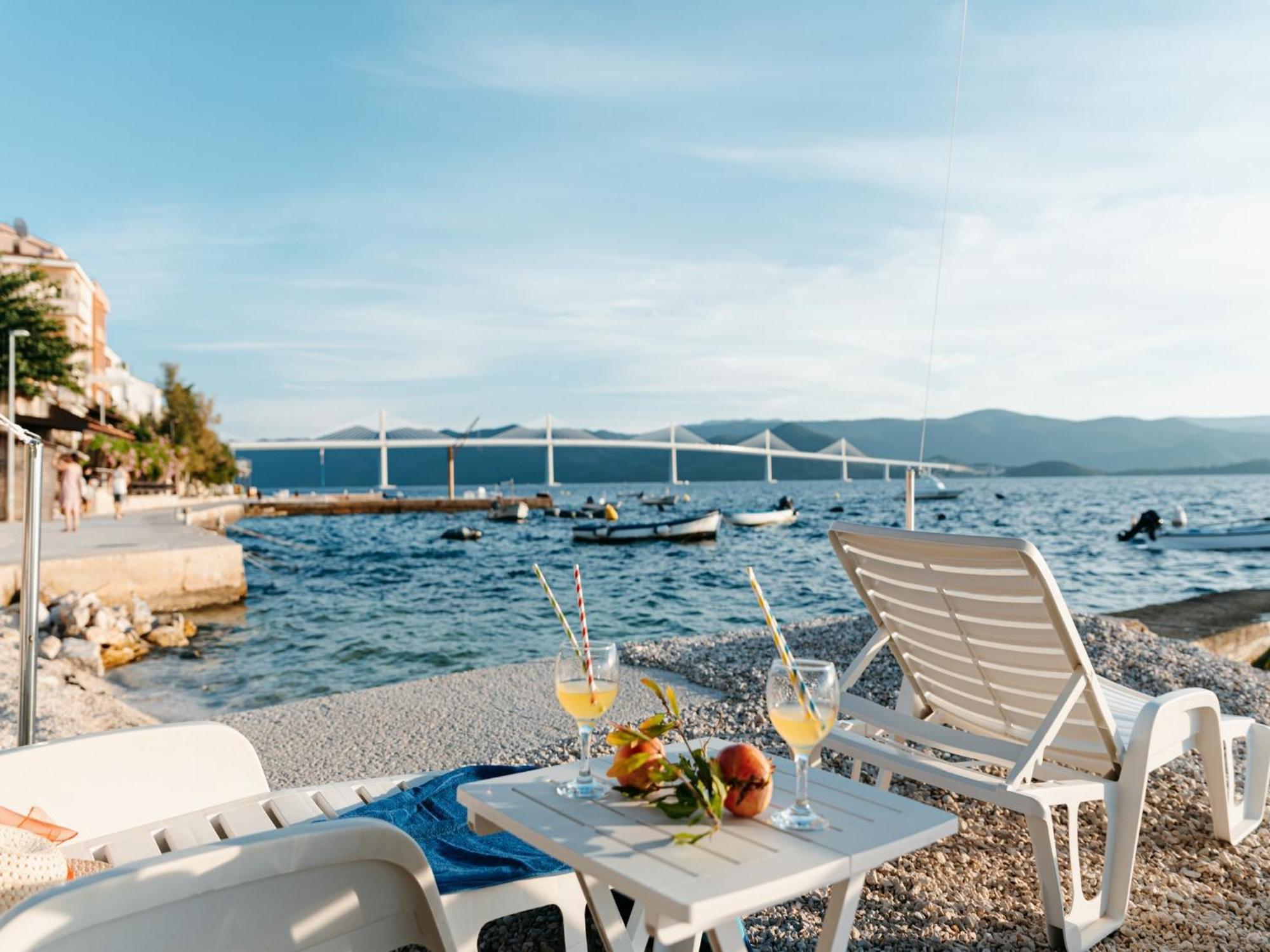 Apartmani Dragobratovic Komarna Pokoj fotografie